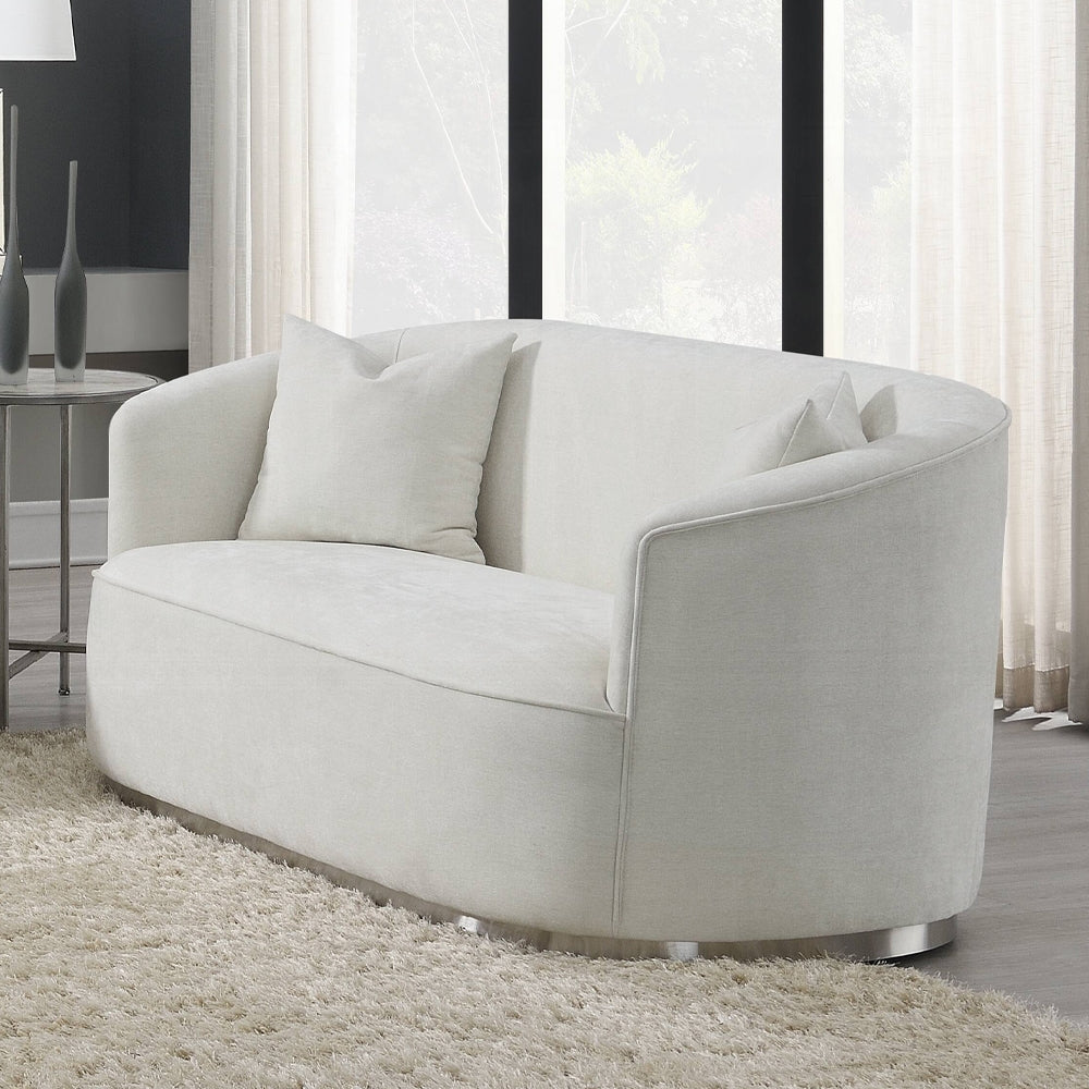 Basilio Loveseat