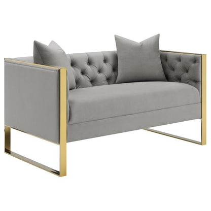 Krishna Loveseat