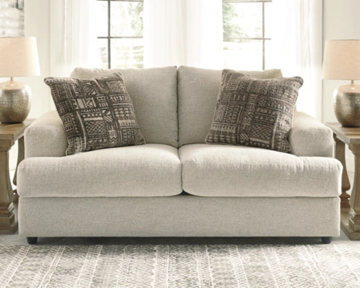 Estrella Loveseat