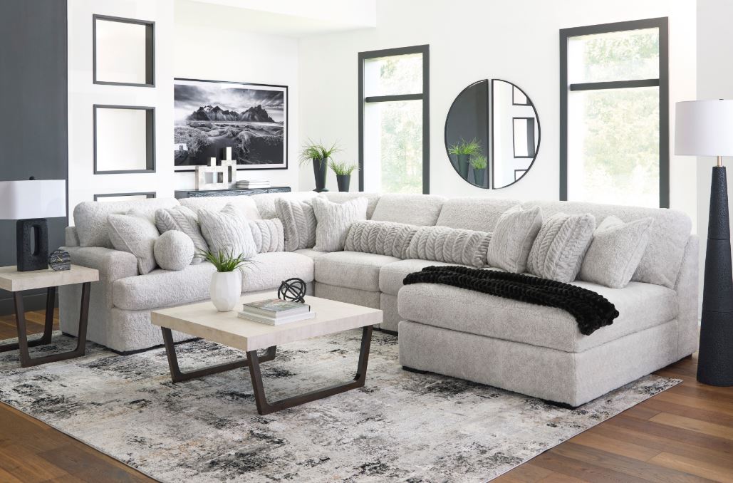Castello Sectional
