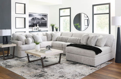 Castello Sectional