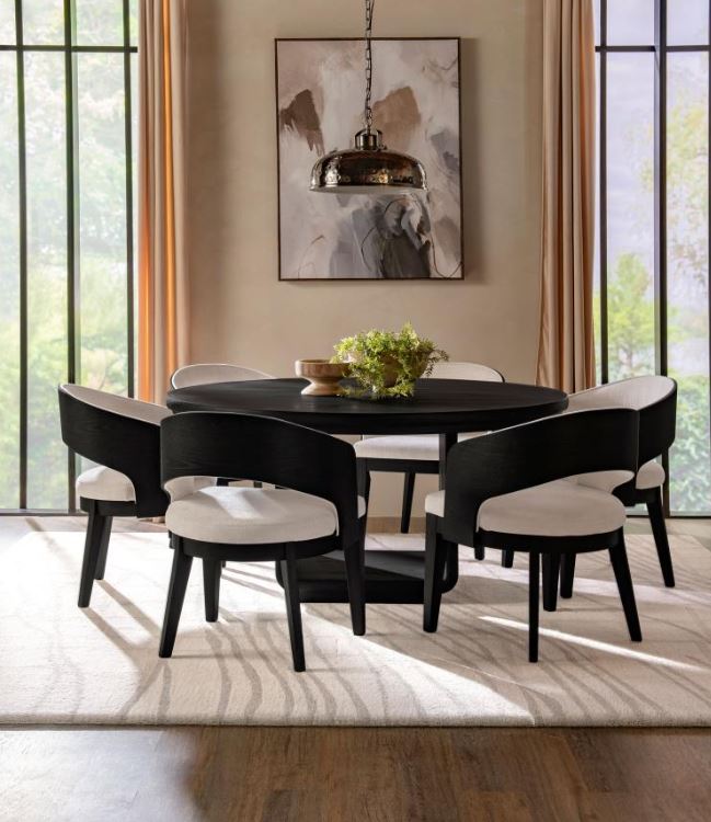 Danissia Dining Set