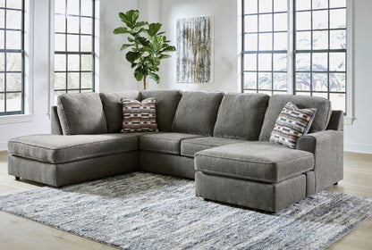 Meelia Sectional